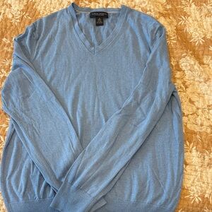 Banana Republic Light Blue Men’s Cashmere and Silk blend V-Neck Sweater